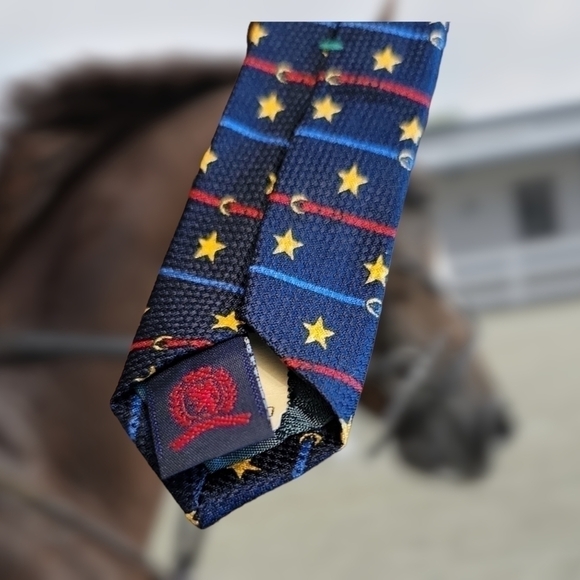 VINTAGE Tommy Hilfiger Men's Horse Shoe Equestrian Show 100% Silk Necktie - Picture 5 of 7